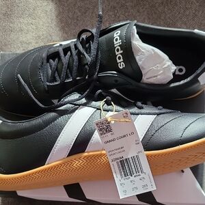 Adidas Grand Court Lo Black and White Sneakers NWT